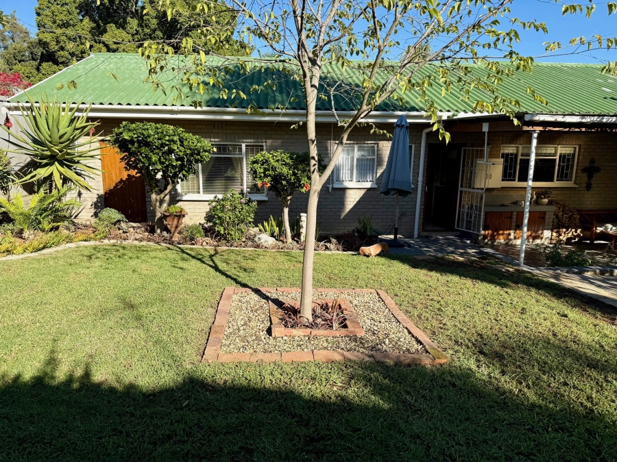 3 Bedroom Property for Sale in Bergzicht Western Cape